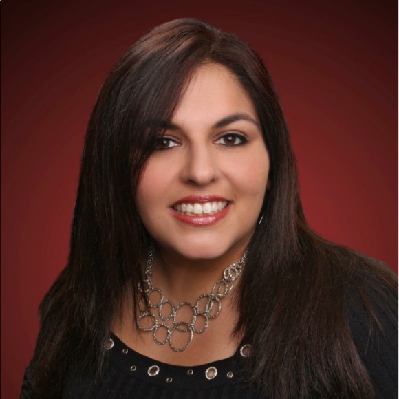 Meet your Posher, Juana - Picture 1 of 1